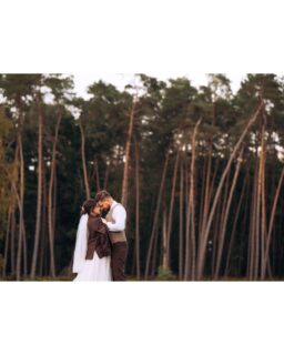 W tym roku moje pary wymarzyły sobie sesje w lesie
Zrobiło się jesiennie na profilu 🍂
N&WSesja poślubna Sesja w plenerze Fotografka ślubna Fotografia ślubna Szczecin Zachodniopomorskie Autumn Love